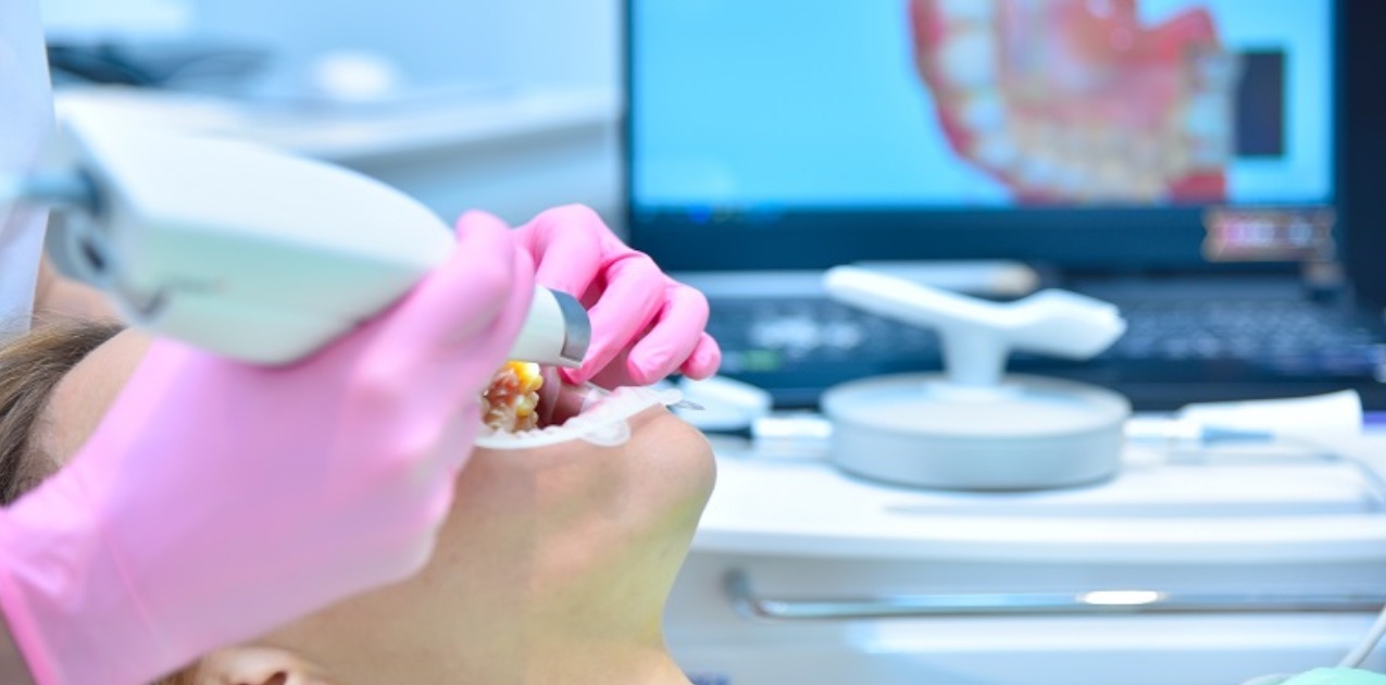 Dijital Diş Hekimliği Kliniğimizde Uygulanan Hizmetler